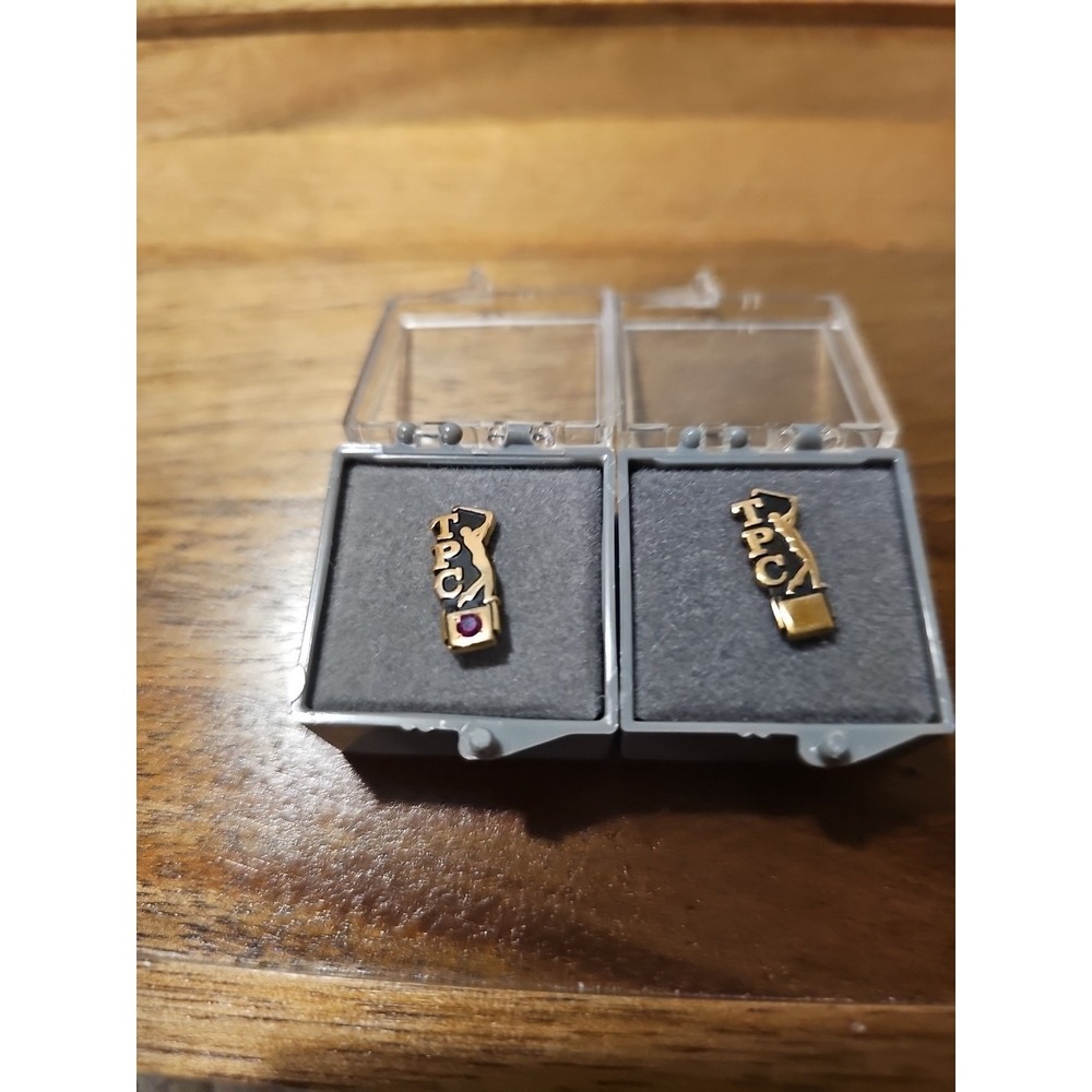 Oto 2 Tpc Golfer 1/10 10k Gold Lapel Pin Hat Pit‎ Tie Tack